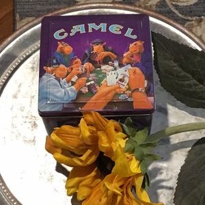 Vintage Camel Poker Set